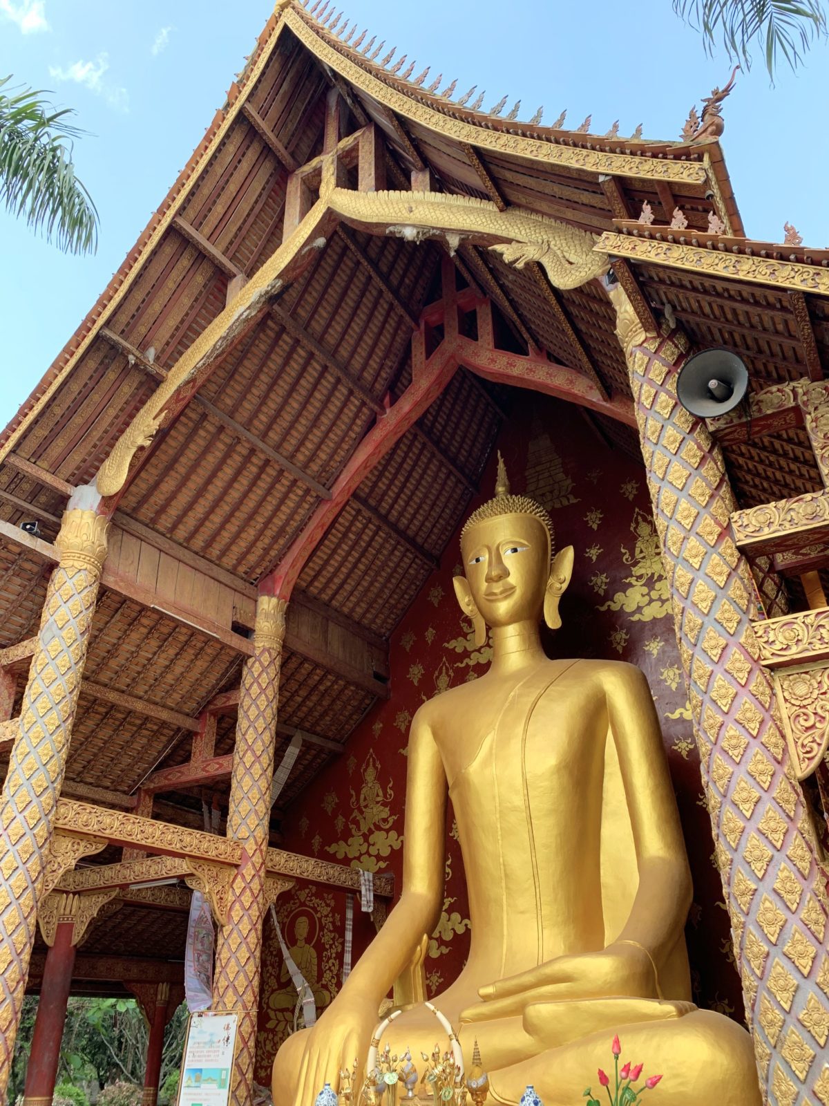 Dai Minority Temple with Golden Buddha